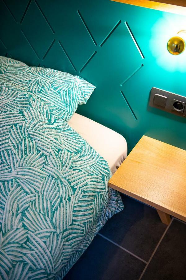 Appartement Denim Nîmes Eksteriør bilde